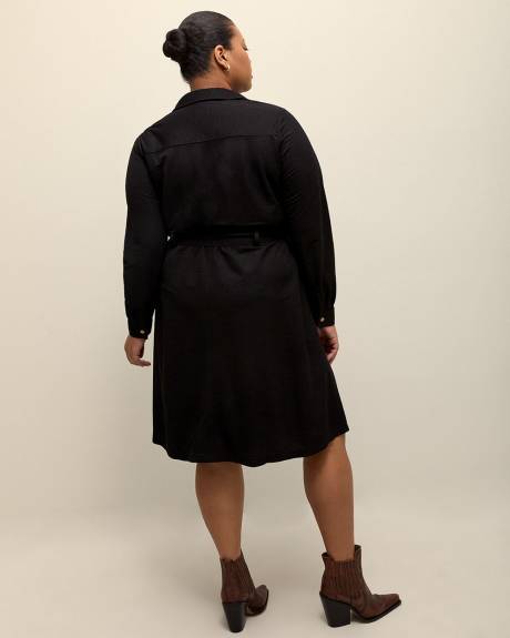 Robe utilitaire noire boutonnée en tricot