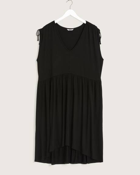 Responsible, Sleeveless Knit Black Dress
