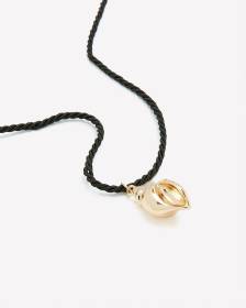 Medium Corded Necklace with Shell Pendant - Addition Elle
