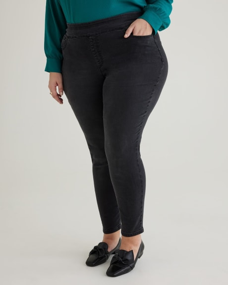Responsible, Savvy Fit Pull-On Skinny Jeans - d/C Jeans - PENN. Essentials