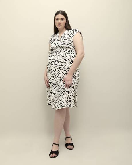Robe boutonnée mi-longue à motif zébré