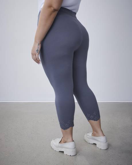Legging capri tendance avec ourlet brodé