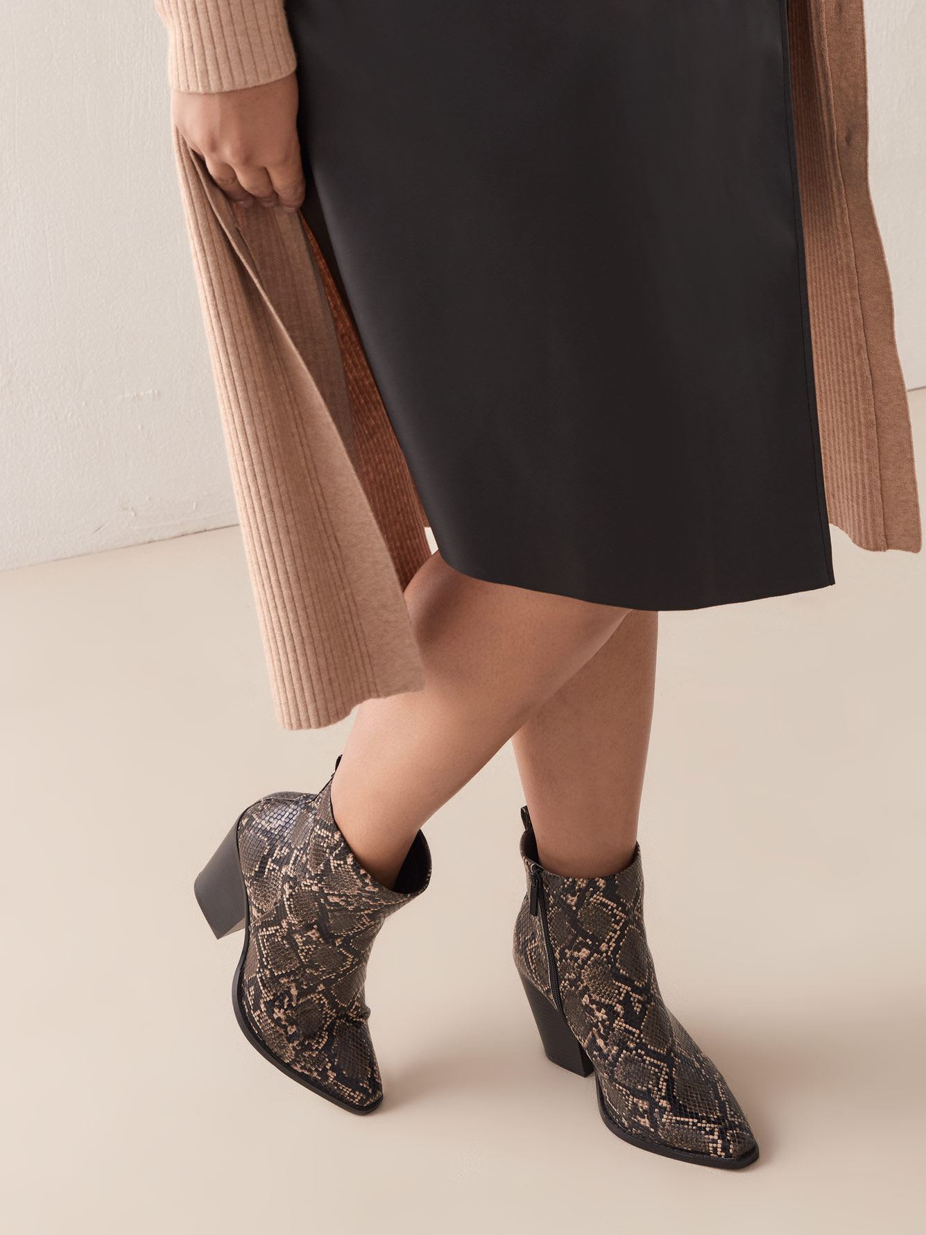 western booties wide width