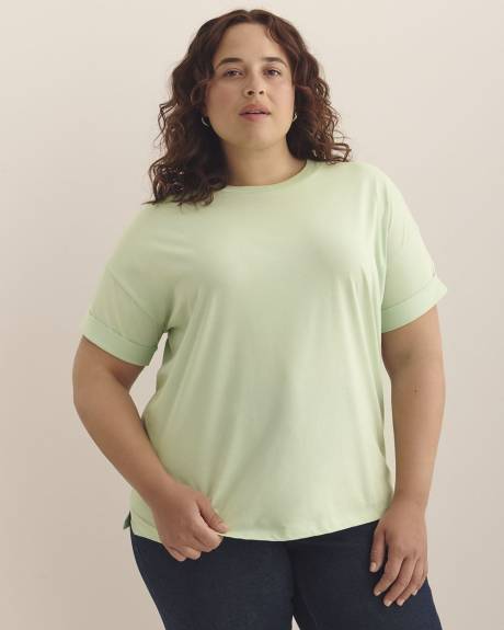 Boxy Short-Sleeve Crewneck T-Shirt - PENN. Essentials