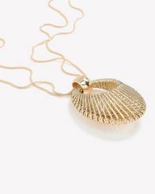 Long Golden Necklace with Pendant