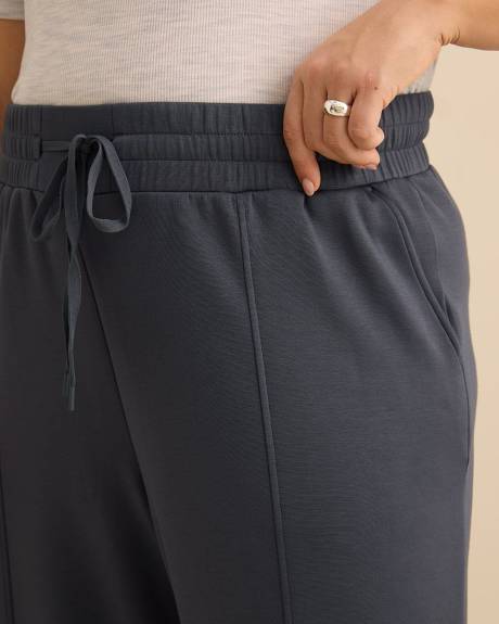 Pantalon &agrave; jambe &eacute;vas&eacute;e, coupe petite, tissu responsable - Active Zone