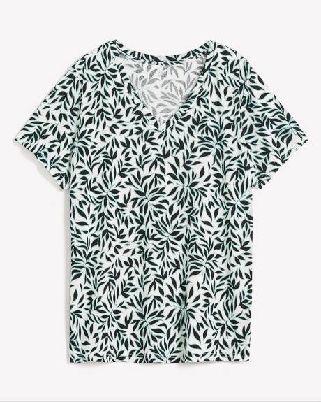 Boyfriend-Fit Short-Sleeve V-Neck Tee