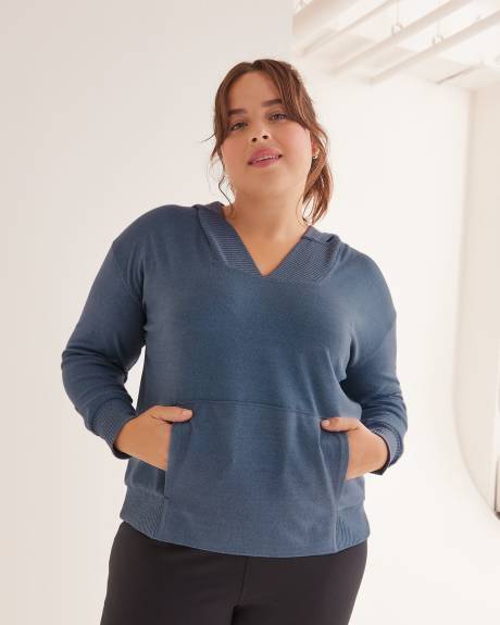 Long Sleeve V-Neck Hoodie - Active Zone