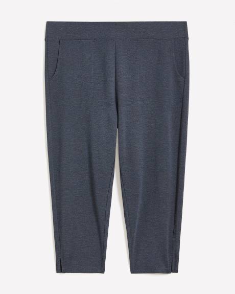 Responsible, Ponte de Roma Capri Legging with Pockets - PENN. Essentials