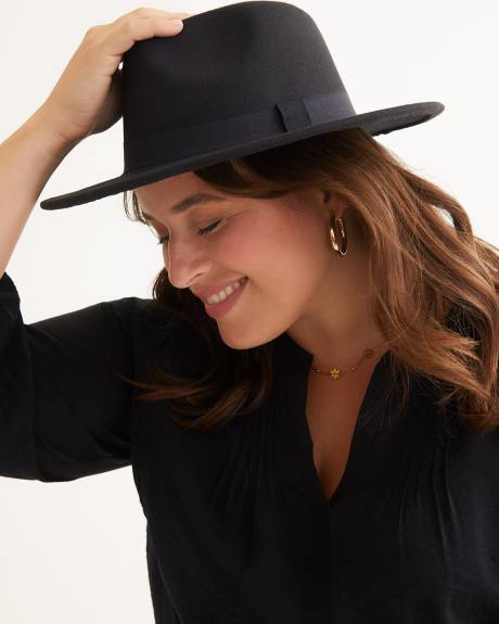 Chapeau en feutre de style Fedora