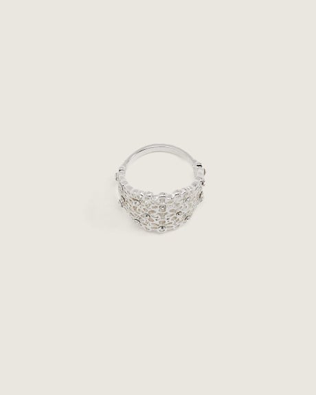 Daisies Wrap Statement Ring - In Every Story