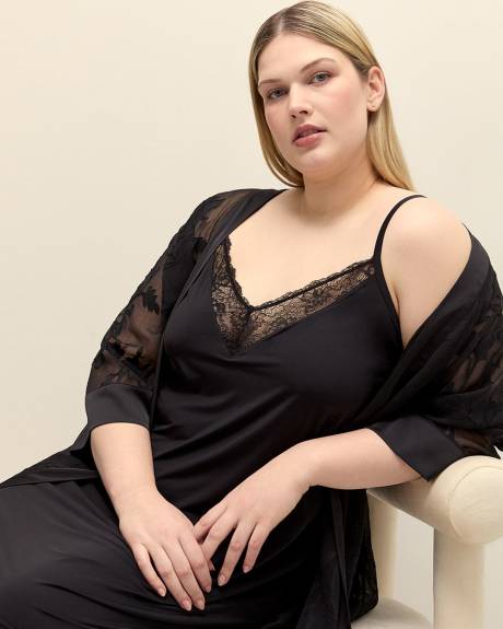 Nuisette en satin noir avec dentelle et soutien-gorge - Déesse Collection