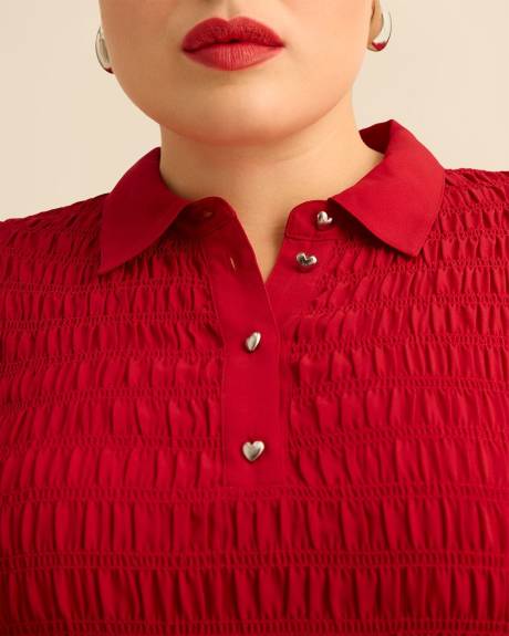 Blouse &agrave; smocks avec col chemise et ourlet &eacute;vas&eacute;, tissu responsable