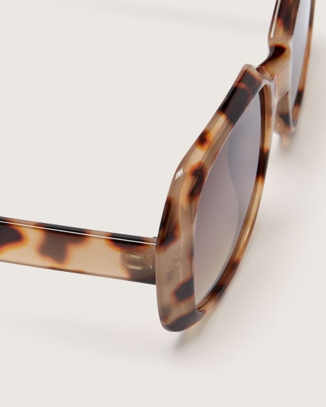 Hexagonal Tortoise Sunglasses