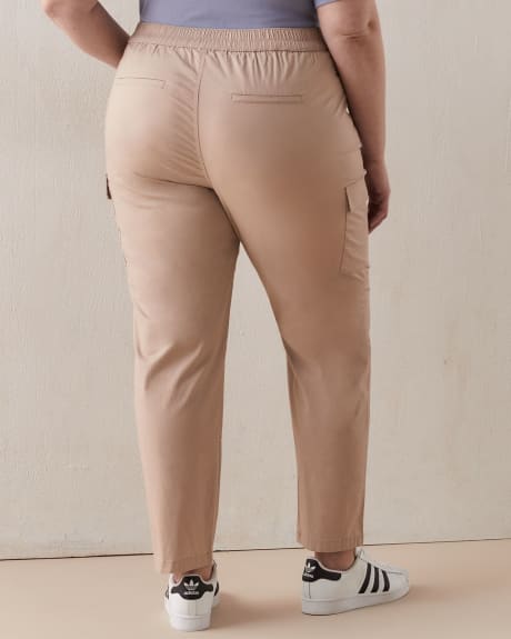 Petite, Solid Cargo Pant - In Every Story