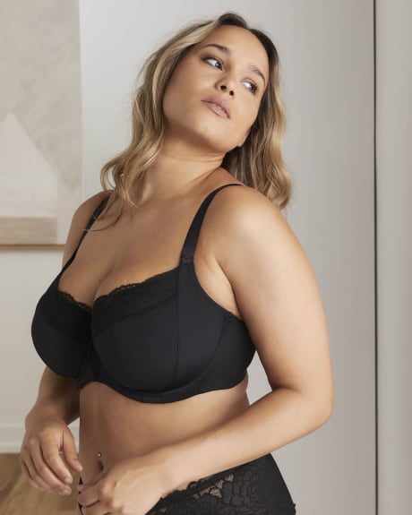 Plus-size bra online: unlined bras