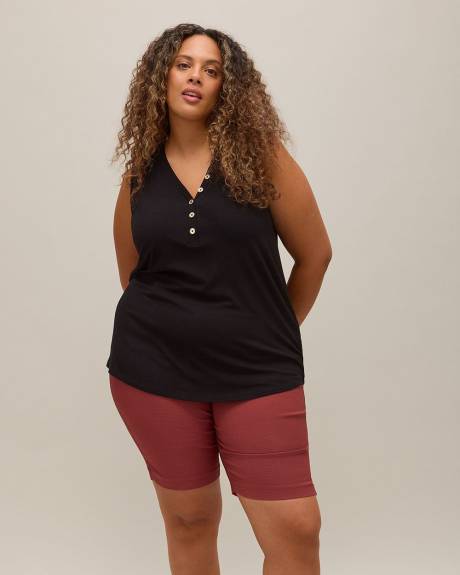 Henley Ribbed Cami - PENN. Essentials