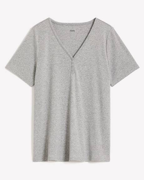 Girlfriend-Fit V-Neck Ribbed Tee - PENN. Essentials Girlfriend-Fit V-Neck Ribbed Tee - PENN. Essentials
