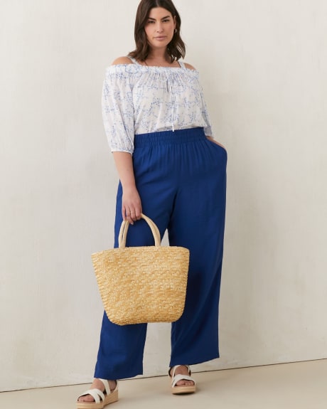 Solid Wide Leg Pant with Elastic Waistband