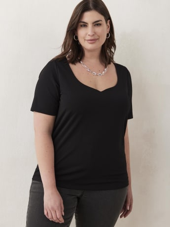 Semi-Fitted Knit Top with Sweetheart Neckline - In Every Story
