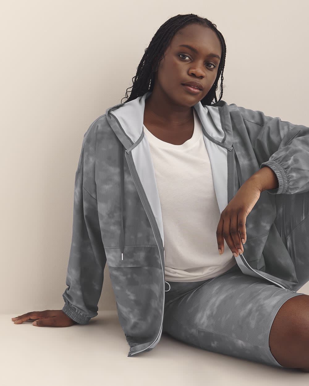 Responsible, 4-Way Stretch Zipped Jacket - Active Zone Responsible, 4-Way Stretch Zipped Jacket - Active Zone