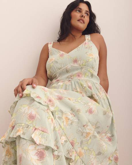 Floral Sleeveless Maxi Dress with Pearl Trim - Addition Elle