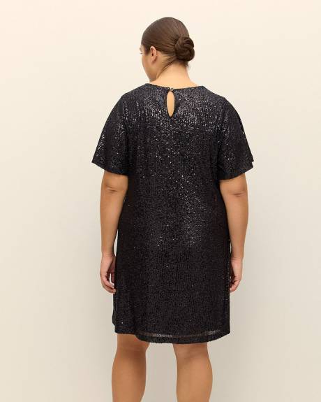 Robe à manches courtes en tricot à paillettes