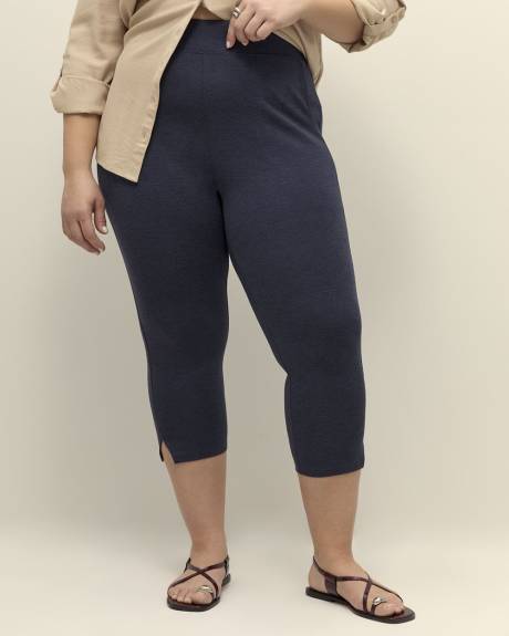 Responsible, Ponte de Roma Capri Legging with Pockets - PENN. Essentials
