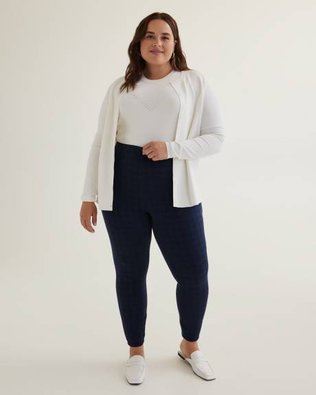 Textured Fashion Legging - PENN. Essentials