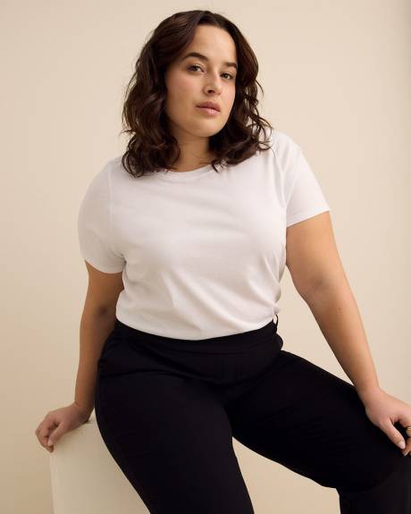 Straight-Leg Savvy Pant