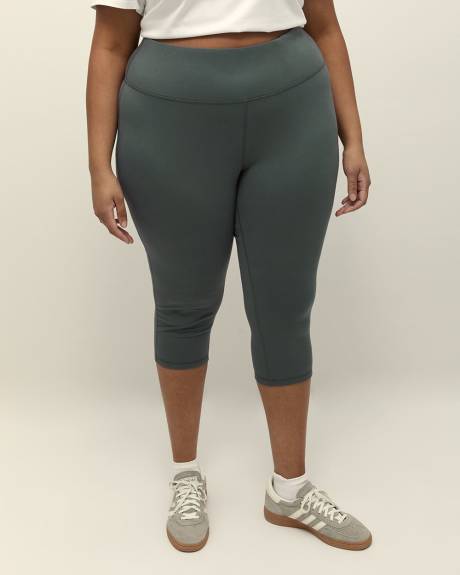 Basic Capri Legging - Active Zone