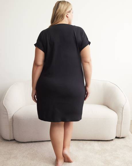 Cotton Sleepshirt with Short Sleeves and Chest Pocket - ti Voglio
