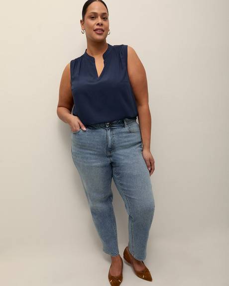Responsible, Sleeveless Tunic Blouse
