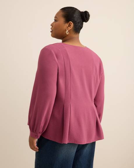 Blouse évasée à manches longues en satin plissé