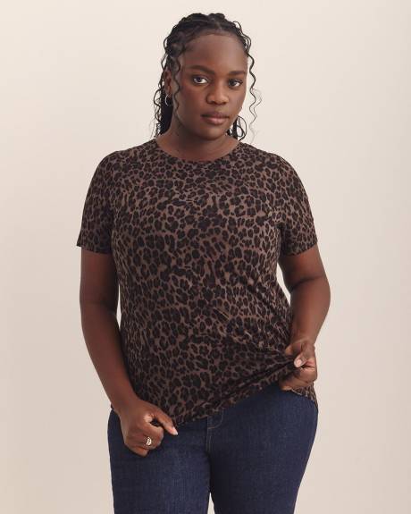 T-shirt coupe moderne à col rond, tissu responsable - Addition Elle