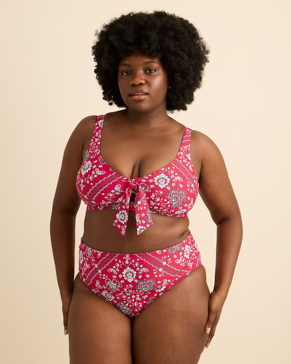 Haut de bikini avec d&eacute;tail nou&eacute; au devant