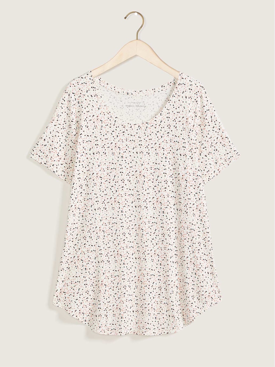 Modern-Fit Scooped Neck Printed Tee - In Every Story