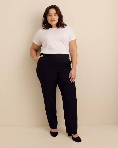 Straight-Leg Savvy Pant