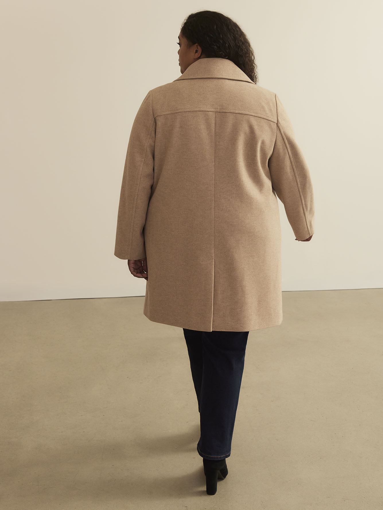 Boucle swing coat top