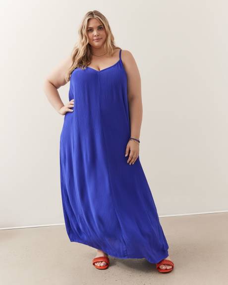 Sleeveless Maxi Dress