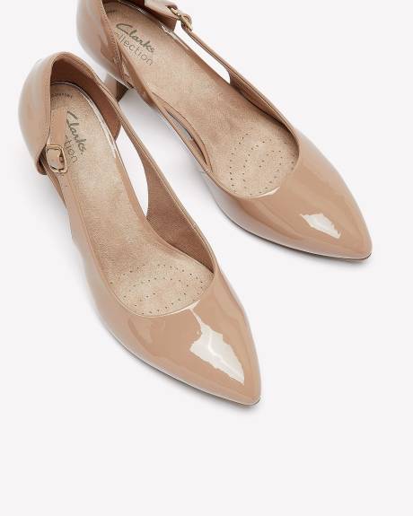 Wide Width, Kataleyna Rae Beige Pump - Clarks