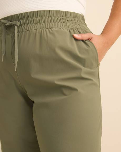 Knit Capri Pants - Active Zone