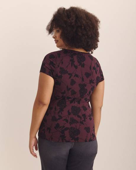 T-shirt ajusté à encolure arrondie - Addition Elle - Essentiels PENN.