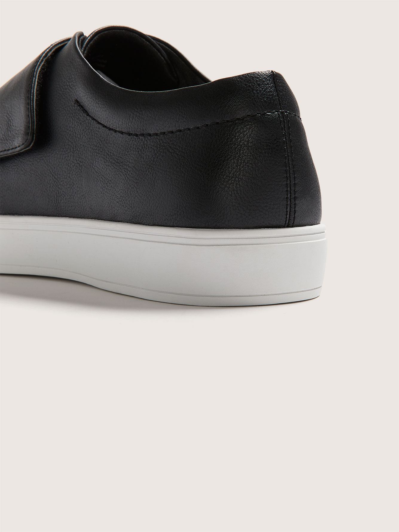 wide velcro shoes