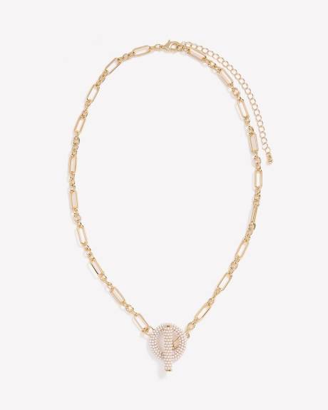 Collier court à maillons trombone avec pendentif