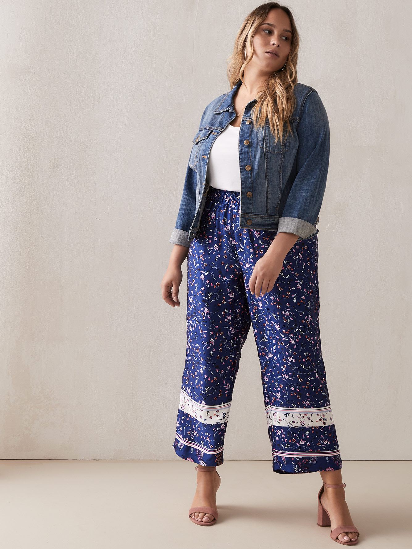 Floral Wide Leg Cropped Pant