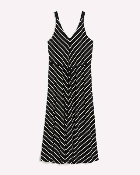 Robe longue rayée évasée sans manches avec ceinture, tissu responsable