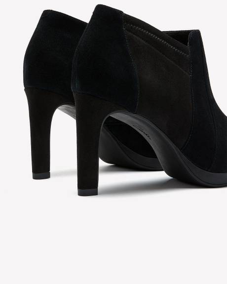 Wide Width, Ambyr Hope Black Suede Heeled Booties - Clarks