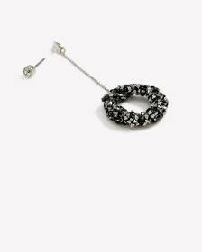 Pendants de derrière d'oreilles avec anneau couvert de pierres
