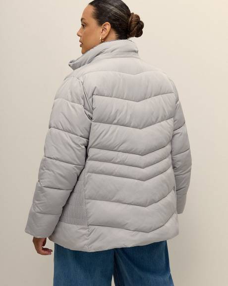 Manteau d'hiver matelassé avec côtés froncés
